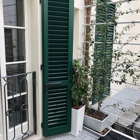 Note Apartment
